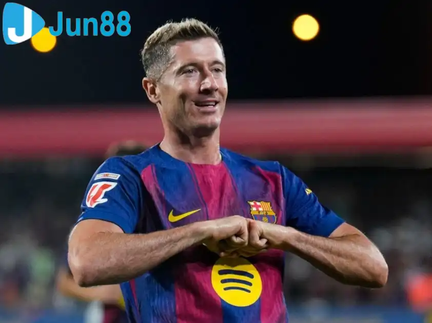 Lewandowski đang có phong độ cao khi trở lại sau chấn thương (Ảnh: BeSoccer) Lewandowski đang có phong độ cao khi trở lại sau chấn thương (Ảnh: BeSoccer)